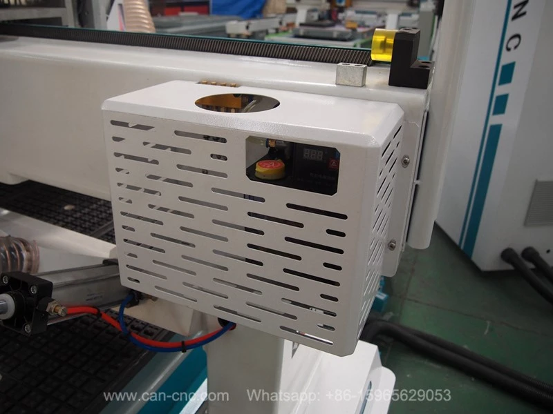 1325 3 axis CNC router auto oil lubrication