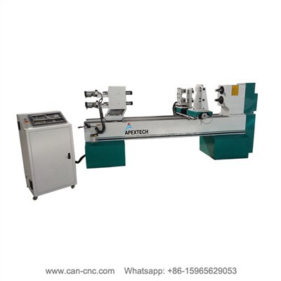 Sou entènèt jwèt Wood Thorne Pyebwa Nwèl